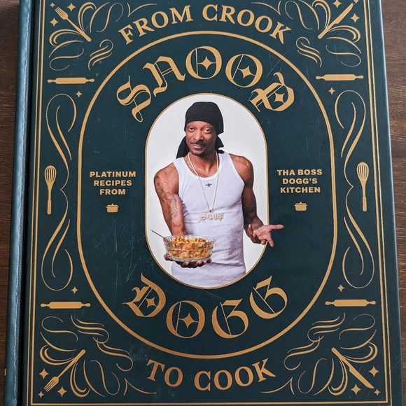 Other - Snoop Dogg Cookbook